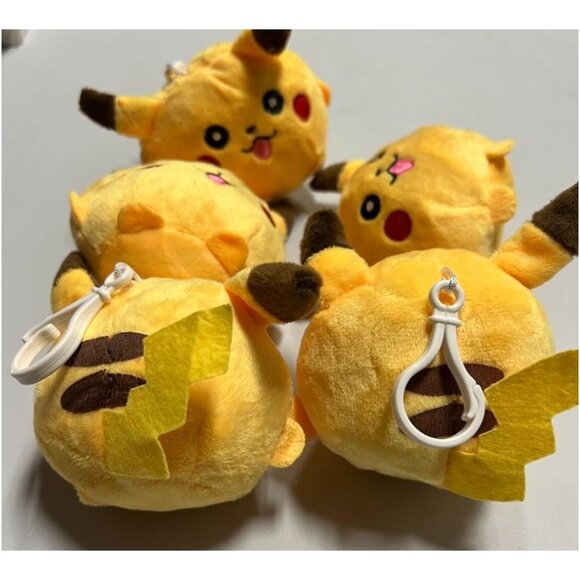 Pokemon Pikachu Clip-On Plushie Keychain set of 5Pk Pokémon - Picture 3 of 3
